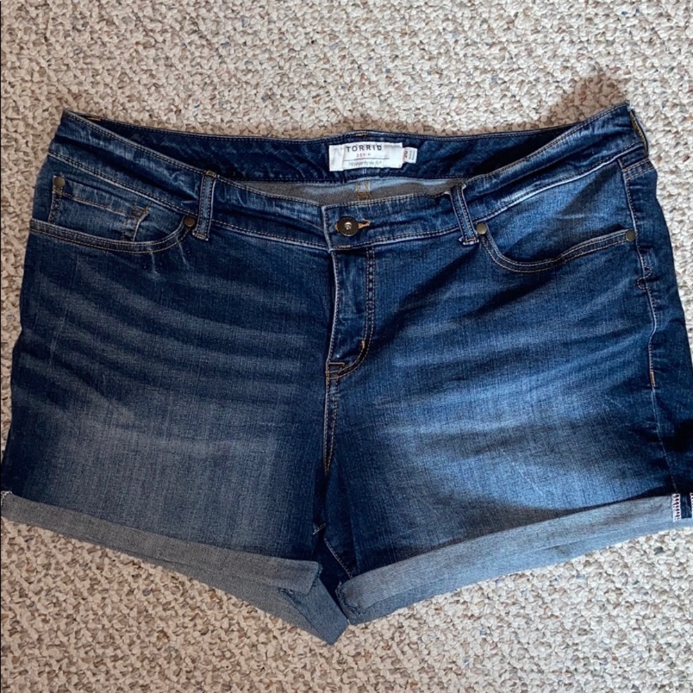 TORRID SHORTS